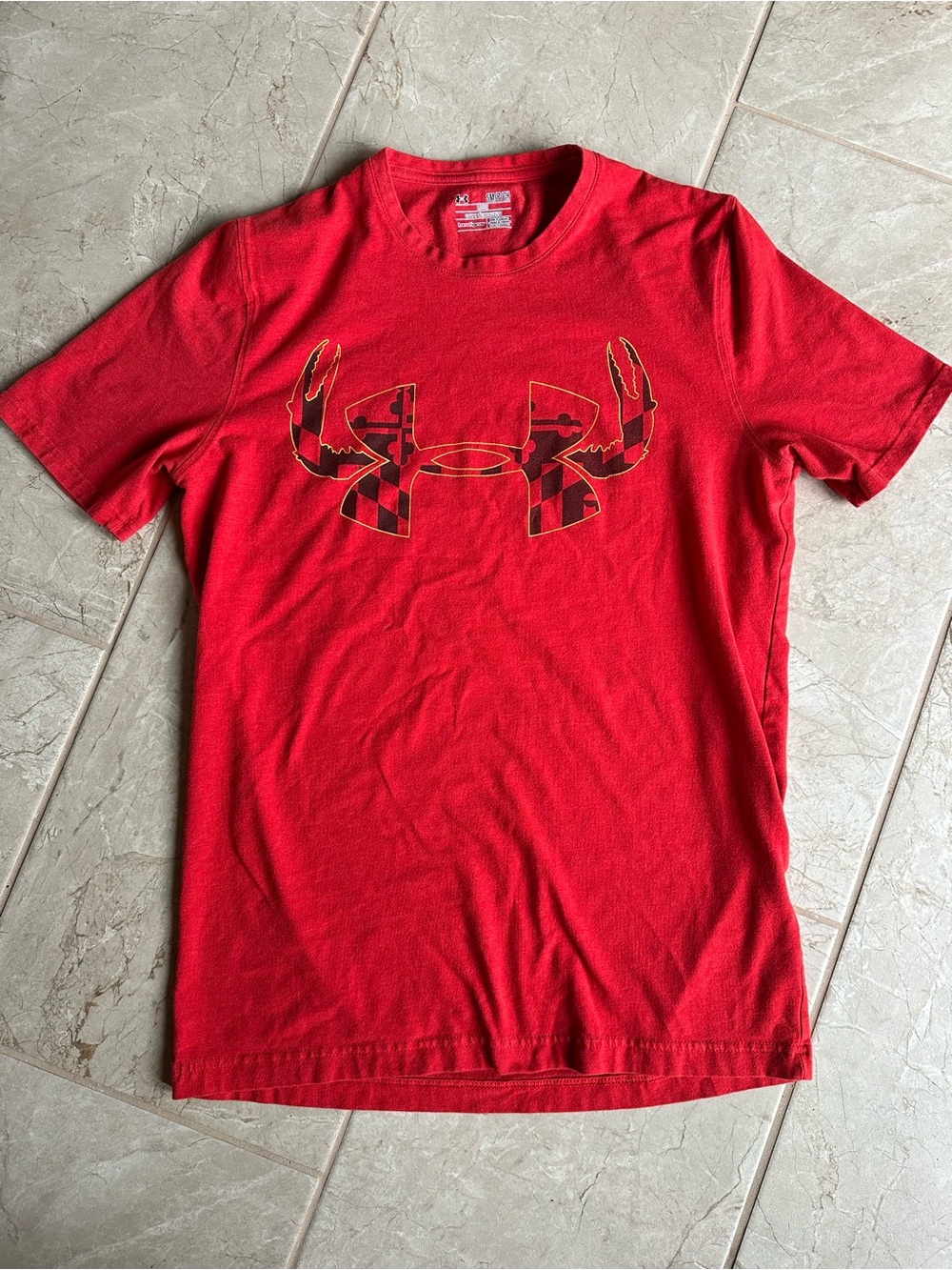 Under Armour Maryland Crab red t shirt small